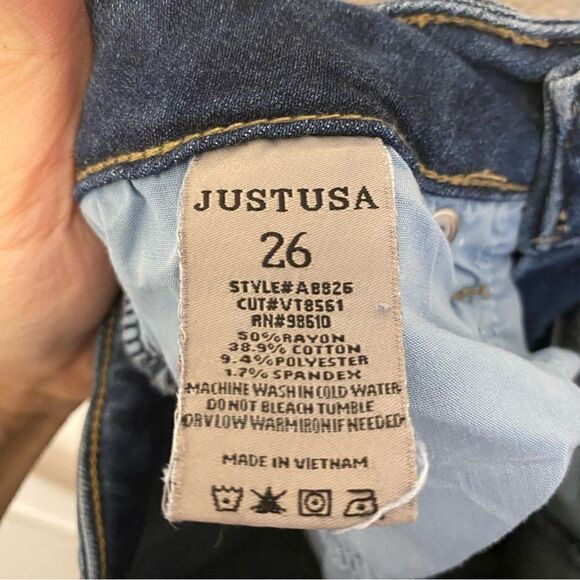 JustUSA mid high rise frayed hem stretch skinny jeans dark wash size 26 /28L - Picture 7 of 11